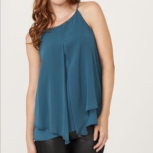 Rhinestone Neck Sleeveless Blouse